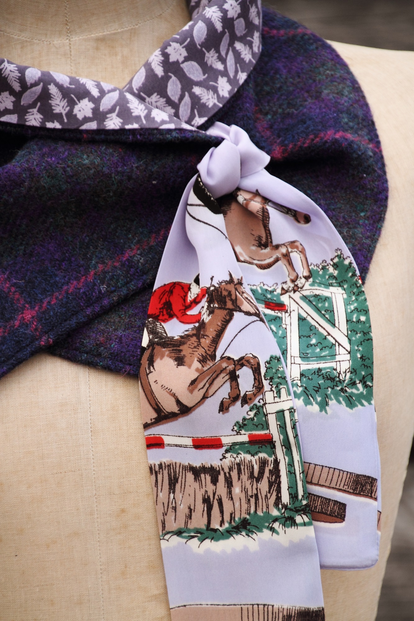 Harriet Hoot Bespoke Horse Neck Wrap